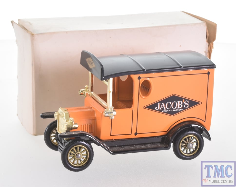 6100 Lledo Days Gone 1:60 Scale 1920 Model T Ford Van Club